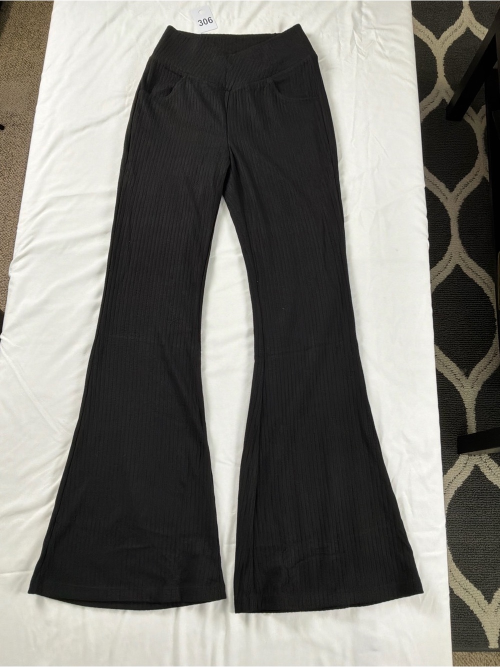 HALARA Black Ribbed Flare Pants